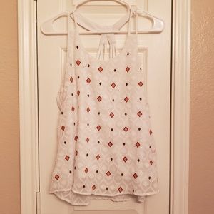 Sleeveless tank top